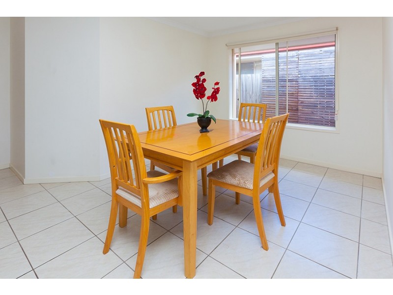 15 Coventina Cres, Springfield Lakes QLD 4300