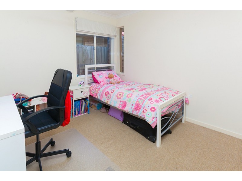 15 Coventina Cres, Springfield Lakes QLD 4300
