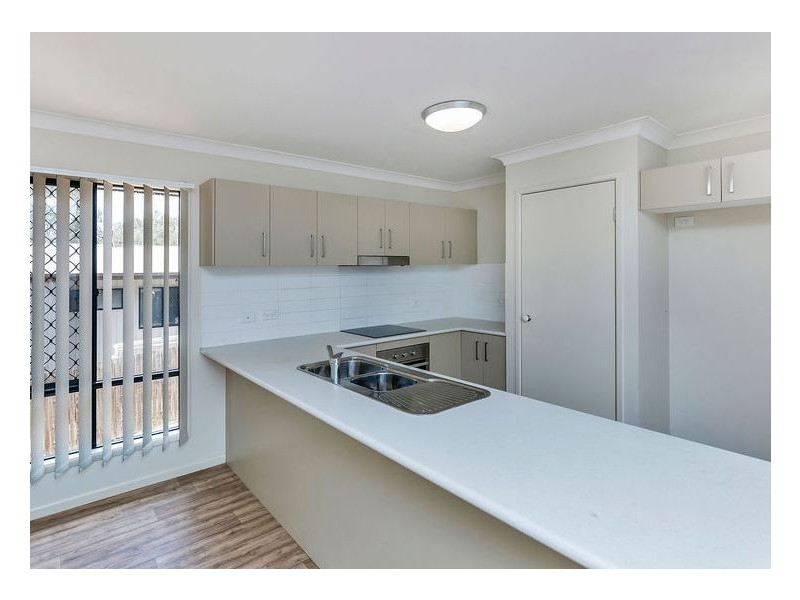 33 Salomon Court, Goodna QLD 4300