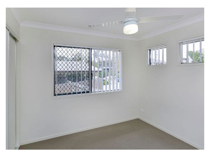 33 Salomon Court, Goodna QLD 4300