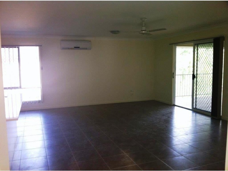 5 Romulus Circuit, Augustine Heights QLD 4300