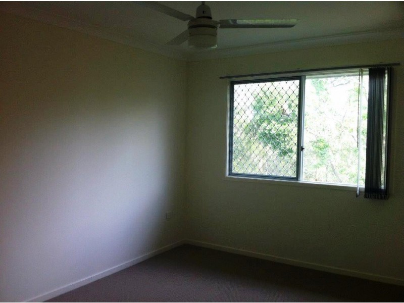 5 Romulus Circuit, Augustine Heights QLD 4300