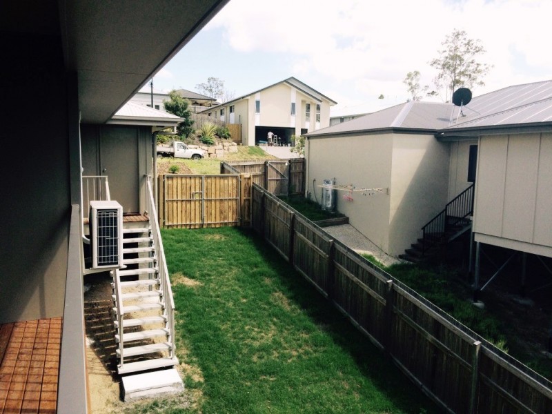 5 Romulus Circuit, Augustine Heights QLD 4300