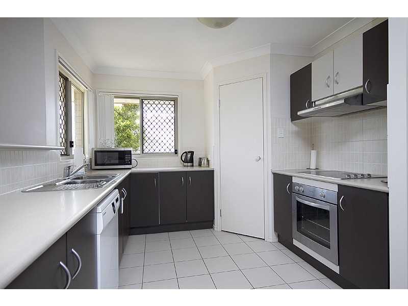 3 Sailboat Way, Springfield Lakes QLD 4300