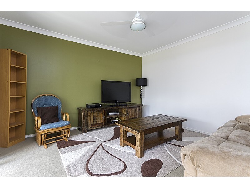 3 Sailboat Way, Springfield Lakes QLD 4300