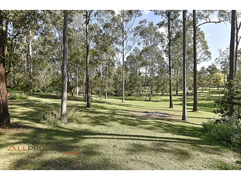 9 Potaroo Court, Greenbank QLD 4124