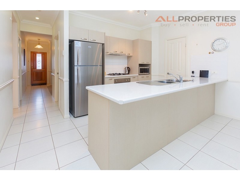 35 Wildflower Drive, Springfield Lakes QLD 4300