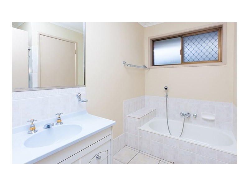 179 Redbank Plains Road, Bellbird Park QLD 4300