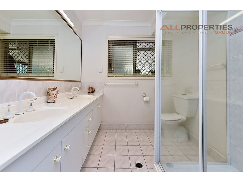 40 Pringle Place, Forest Lake QLD 4078