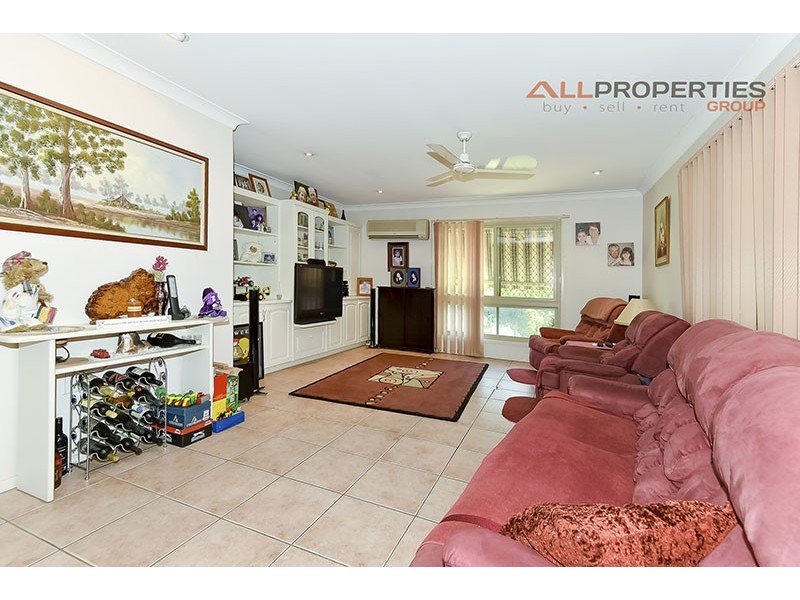 40 Pringle Place, Forest Lake QLD 4078