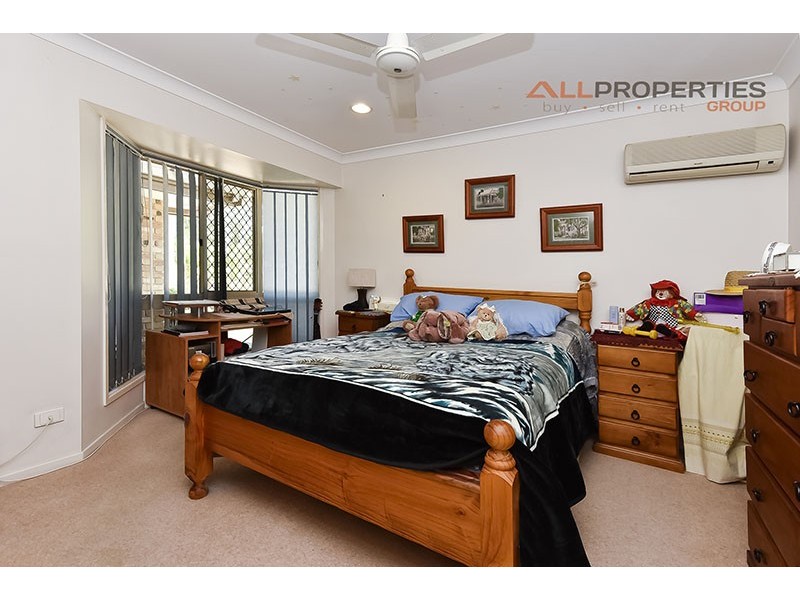 40 Pringle Place, Forest Lake QLD 4078