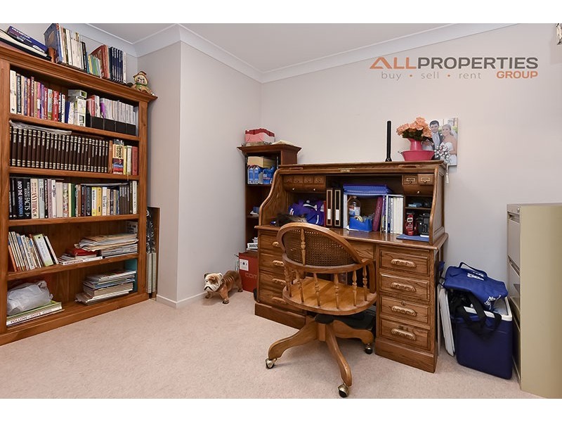 40 Pringle Place, Forest Lake QLD 4078