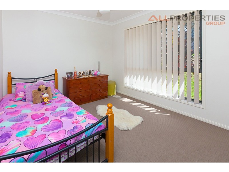 2 Kondalilla Crescent, Springfield Lakes QLD 4300