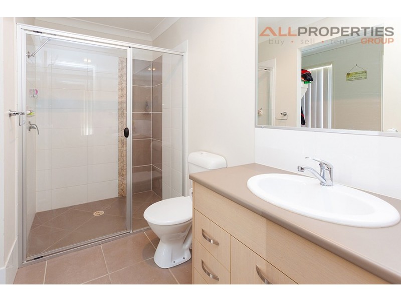 2 Kondalilla Crescent, Springfield Lakes QLD 4300