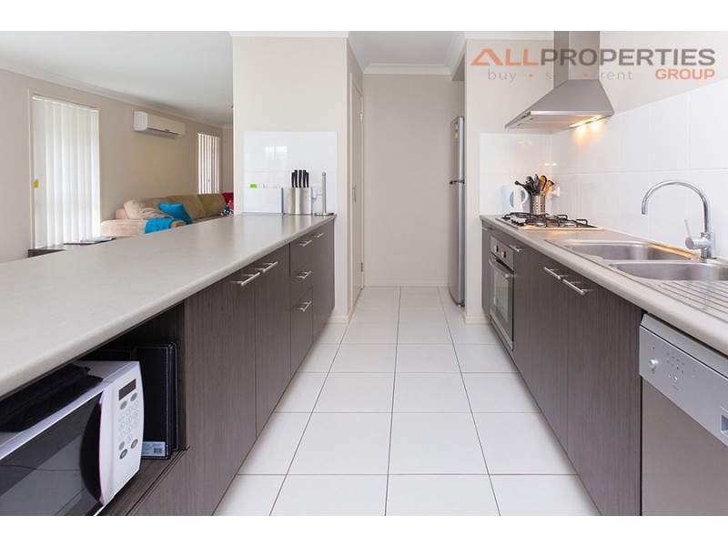 75 Valentine Circuit, Augustine Heights QLD 4300