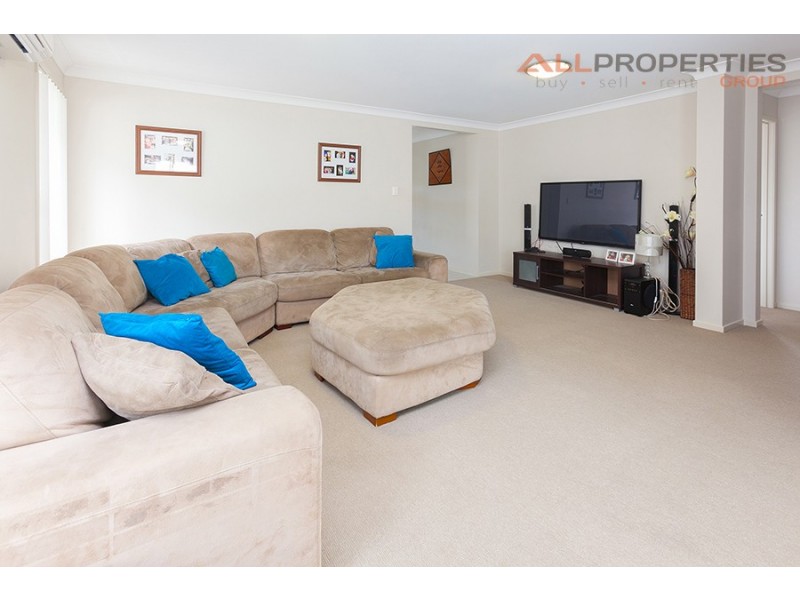 75 Valentine Circuit, Augustine Heights QLD 4300