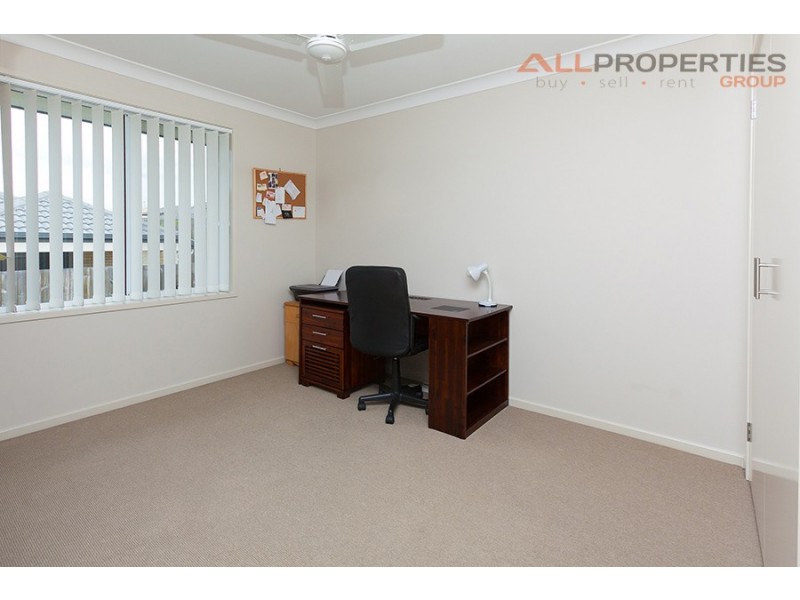 75 Valentine Circuit, Augustine Heights QLD 4300
