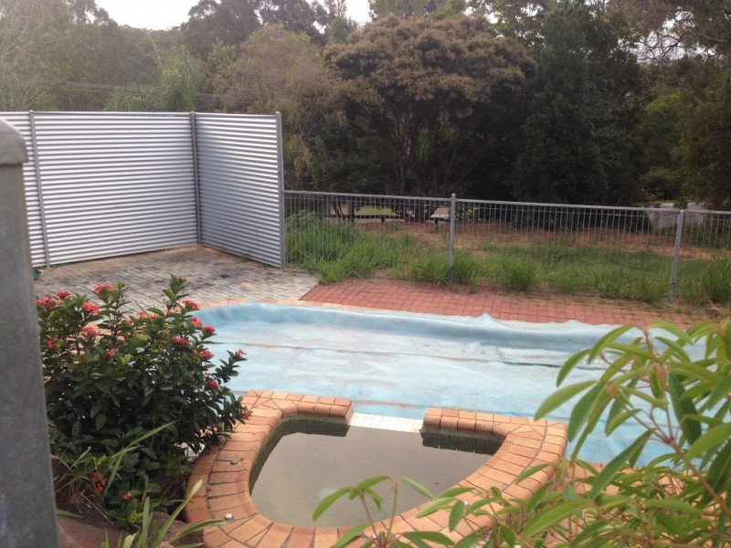 107-113 Hayes Avenue, Camira QLD 4300