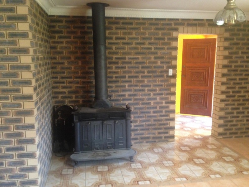 107-113 Hayes Avenue, Camira QLD 4300