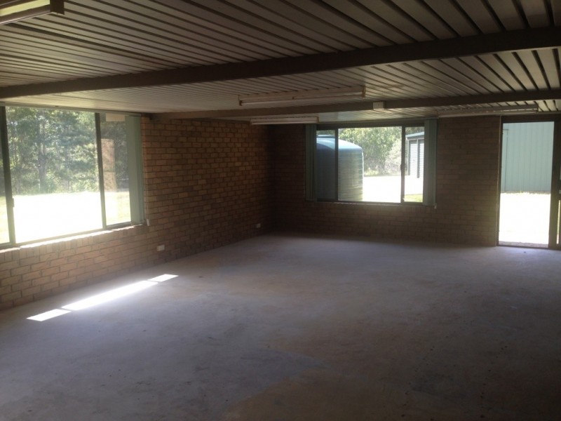 107-113 Hayes Avenue, Camira QLD 4300