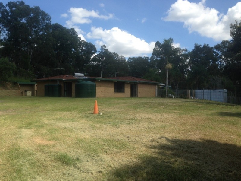 107-113 Hayes Avenue, Camira QLD 4300