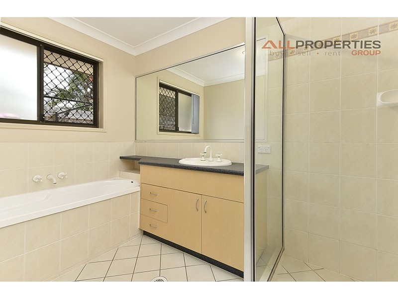 5 Orchard Crescent, Springfield Lakes QLD 4300