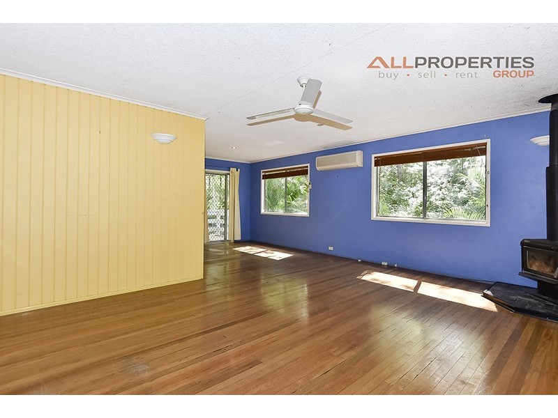 37 Hallett Avenue, Camira QLD 4300