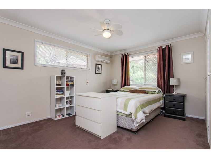 9 Cook Street, Forest Lake QLD 4078