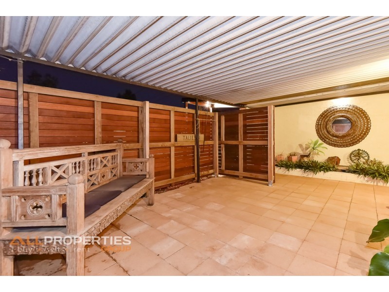 6 Wyclif Avenue, Springwood QLD 4127