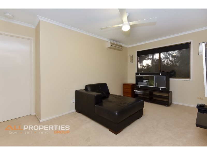 6 Wyclif Avenue, Springwood QLD 4127