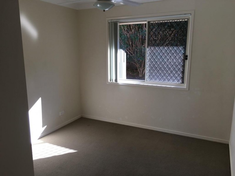 3 Sailboat Way, Springfield Lakes QLD 4300