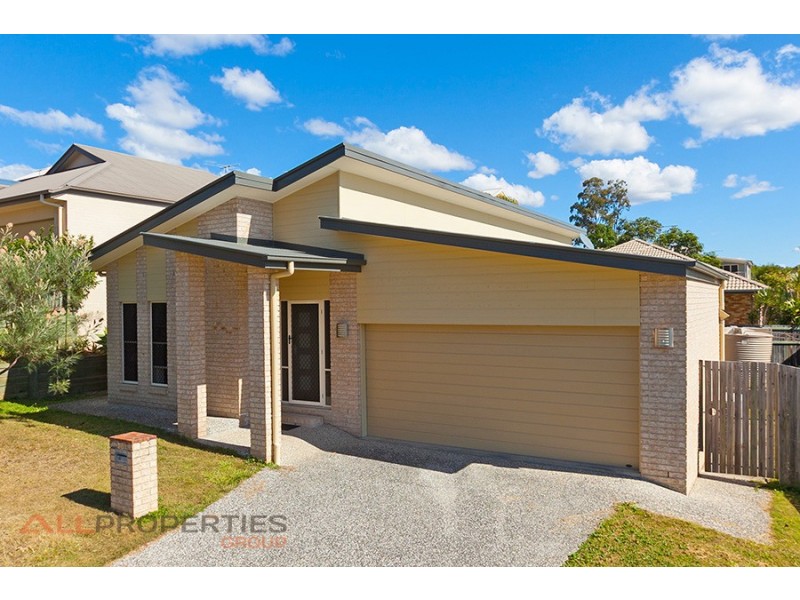 10 Zenith Way, Springfield Lakes QLD 4300