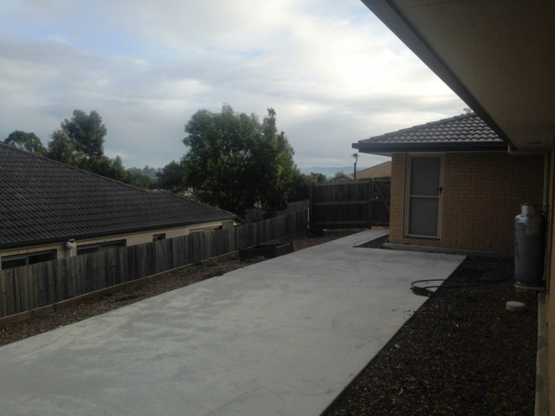 25 Karen Court, Redbank Plains QLD 4301