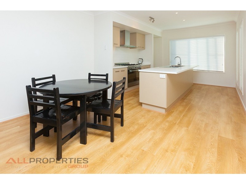 16 Talisker Street, Springfield Lakes QLD 4300