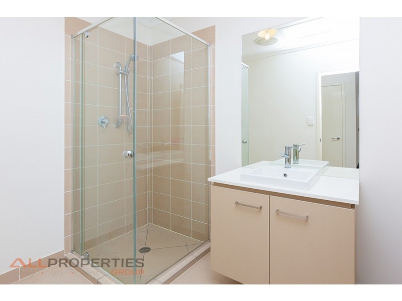 16 Talisker Street, Springfield Lakes QLD 4300