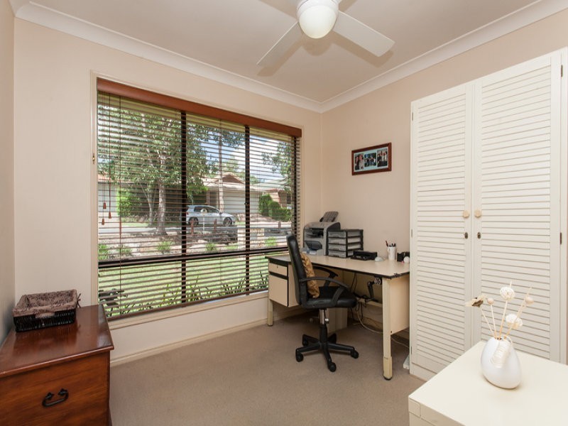 26 Mapleton Crescent, Forest Lake QLD 4078