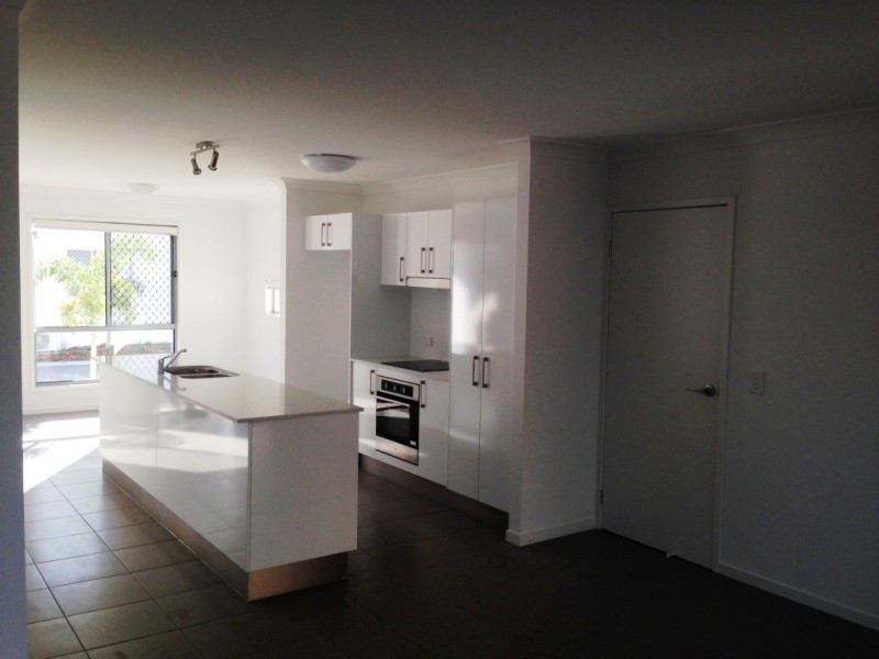 31/51 River Road, Bundamba QLD 4304