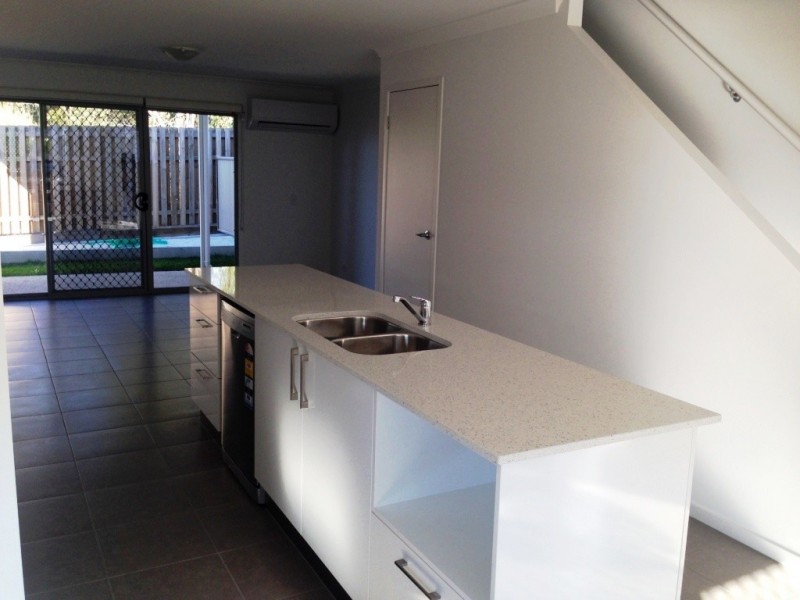 31/51 River Road, Bundamba QLD 4304