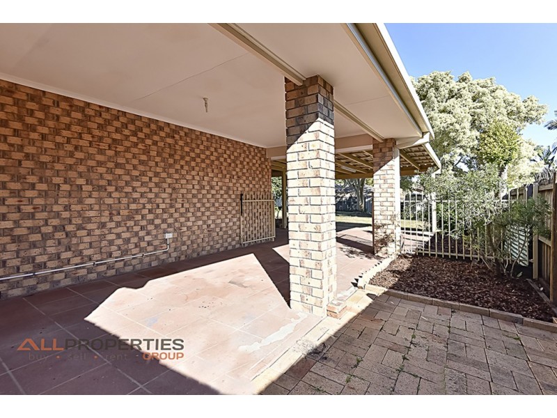 9 Rosa Court, Camira QLD 4300