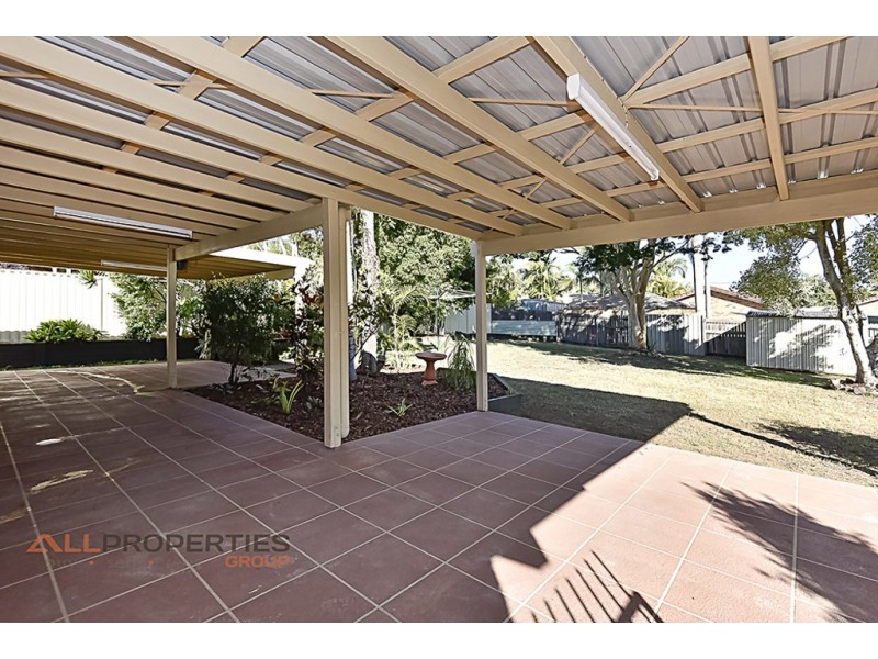 9 Rosa Court, Camira QLD 4300
