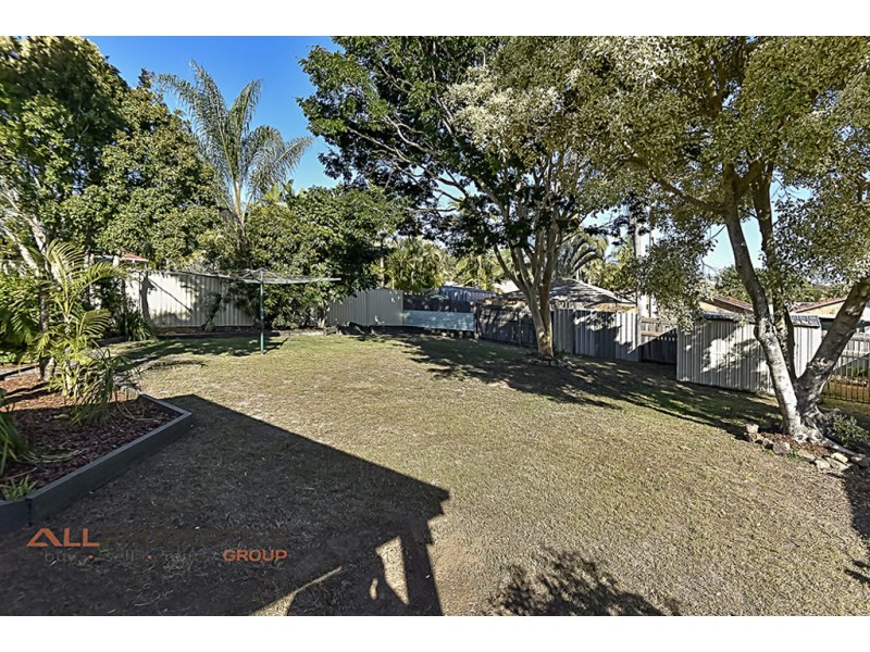 9 Rosa Court, Camira QLD 4300