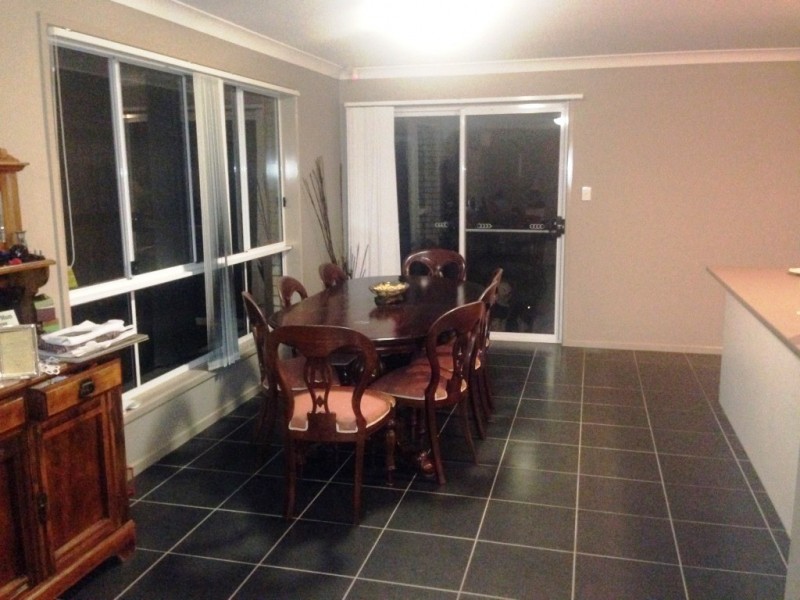 21 Valentine Circuit, Augustine Heights QLD 4300