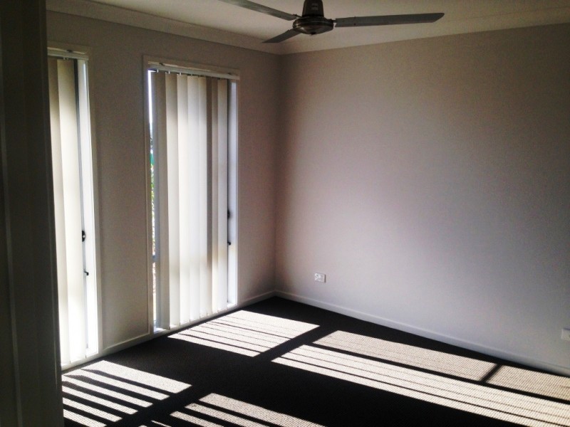 1/2 Rosella Street, Redbank Plains QLD 4301