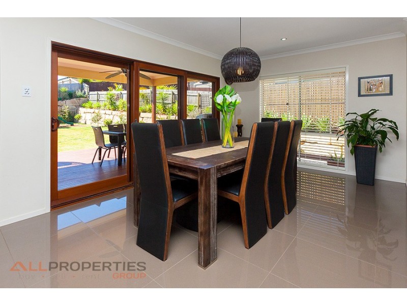 17 Judah Crt, Augustine Heights QLD 4300