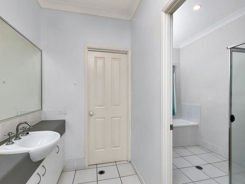 7 French Court, Redbank Plains QLD 4301