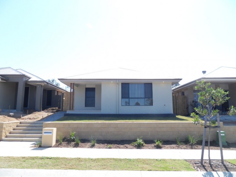 28 Paperbark Drive, Ripley QLD 4306