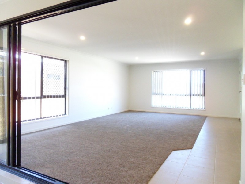 28 Paperbark Drive, Ripley QLD 4306