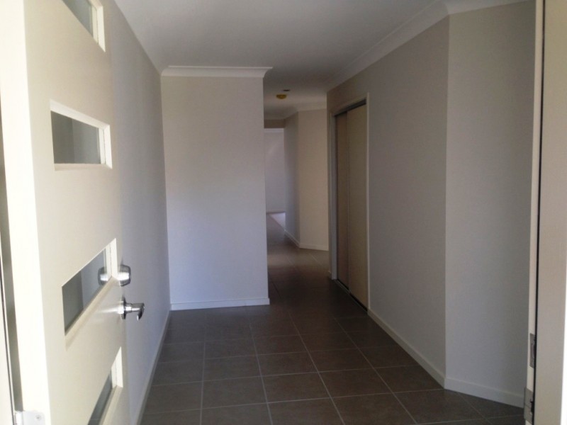 14 Surwold Way, Loganlea QLD 4131