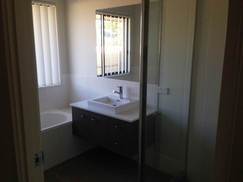 14 Surwold Way, Loganlea QLD 4131
