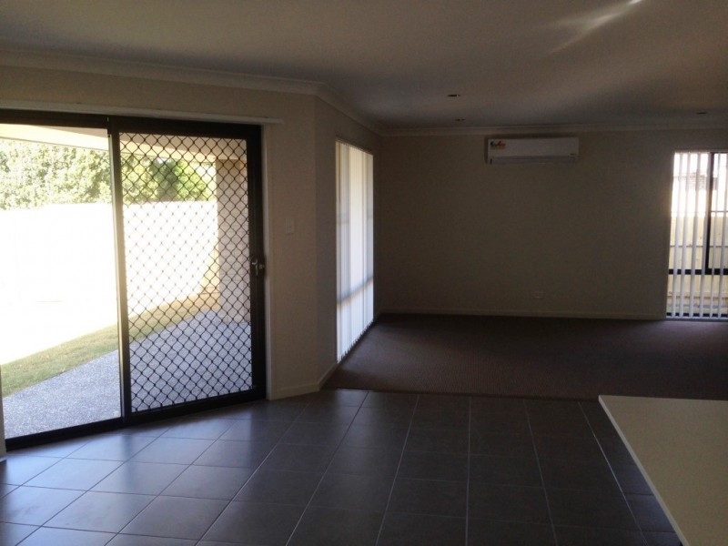 14 Surwold Way, Loganlea QLD 4131